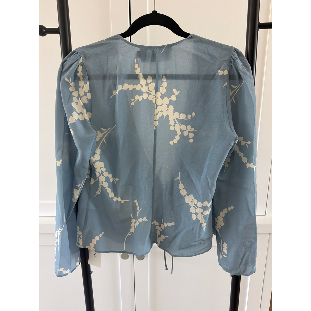 Realisation Par Blue Floral Tie Front Long Sleeve Top - Picture 2 of 3